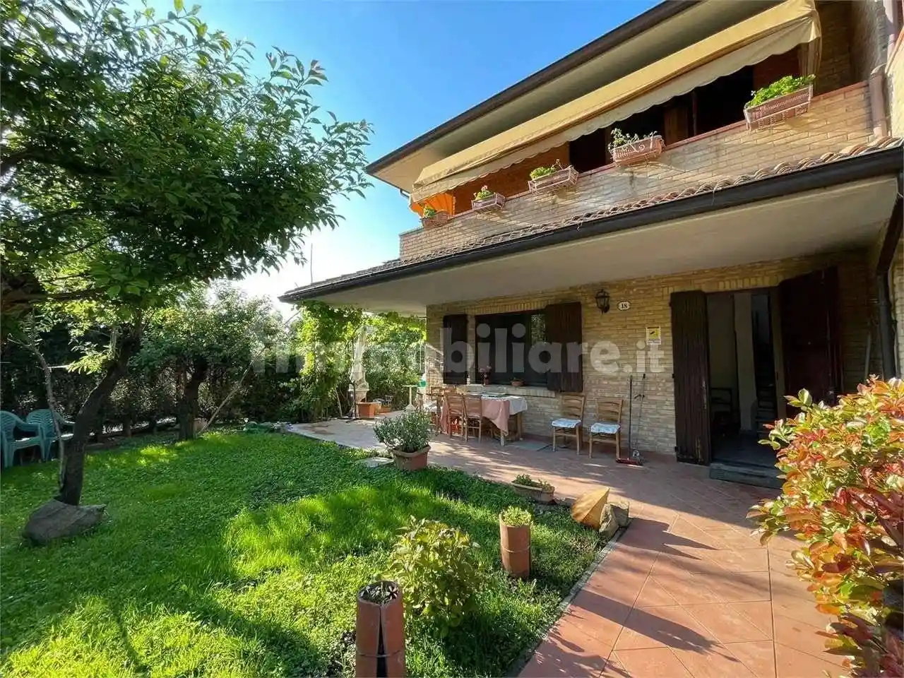 Villa in vendita a Parma