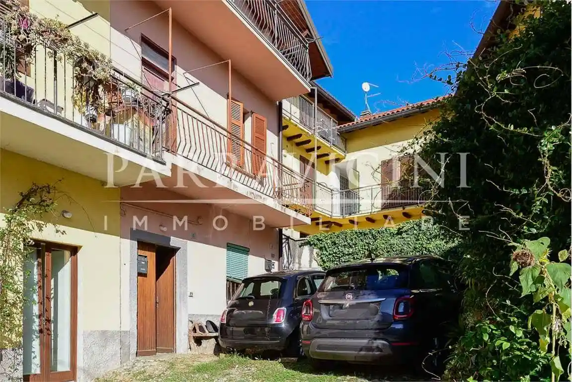 Casa indipendente in vendita a Albese con Cassano