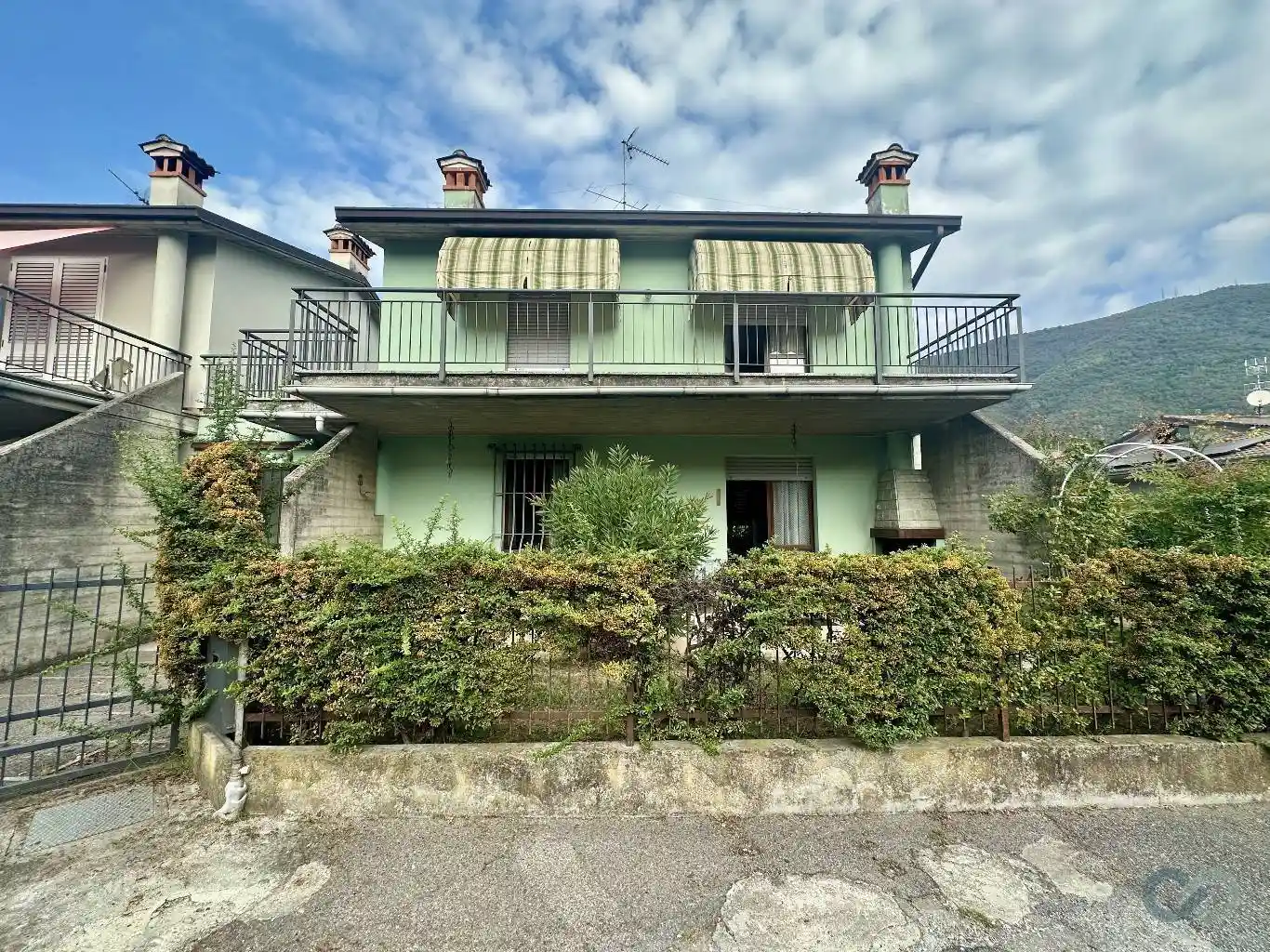 Villa in vendita a Villanuova sul Clisi