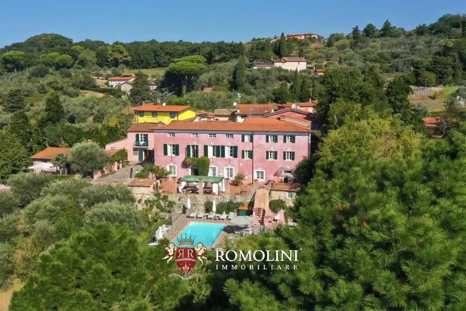 Villa - foto 2