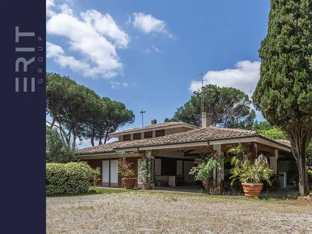 Rustico - Casale in vendita a Roma