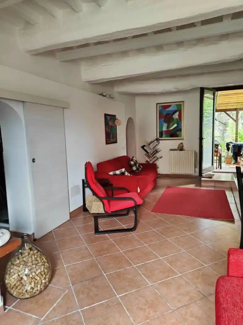 Casa indipendente in vendita a Cascina