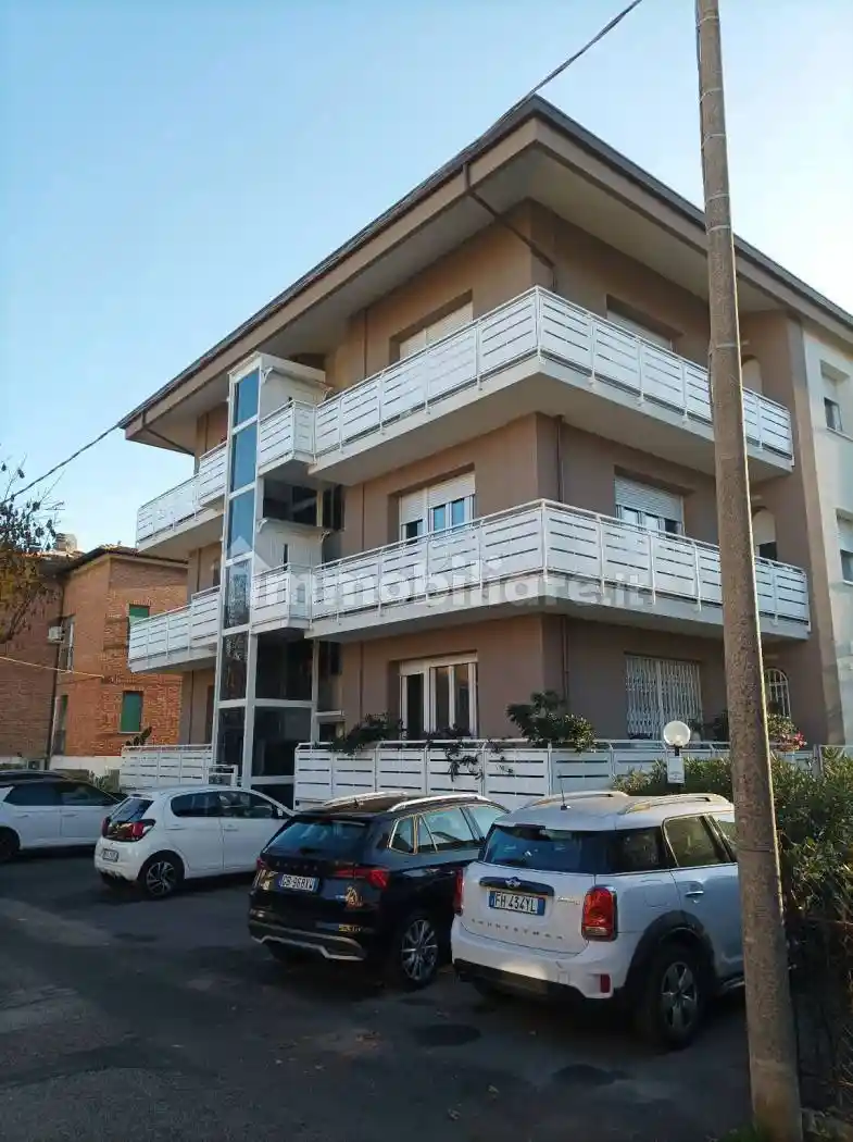 Appartamento in affitto a Fano