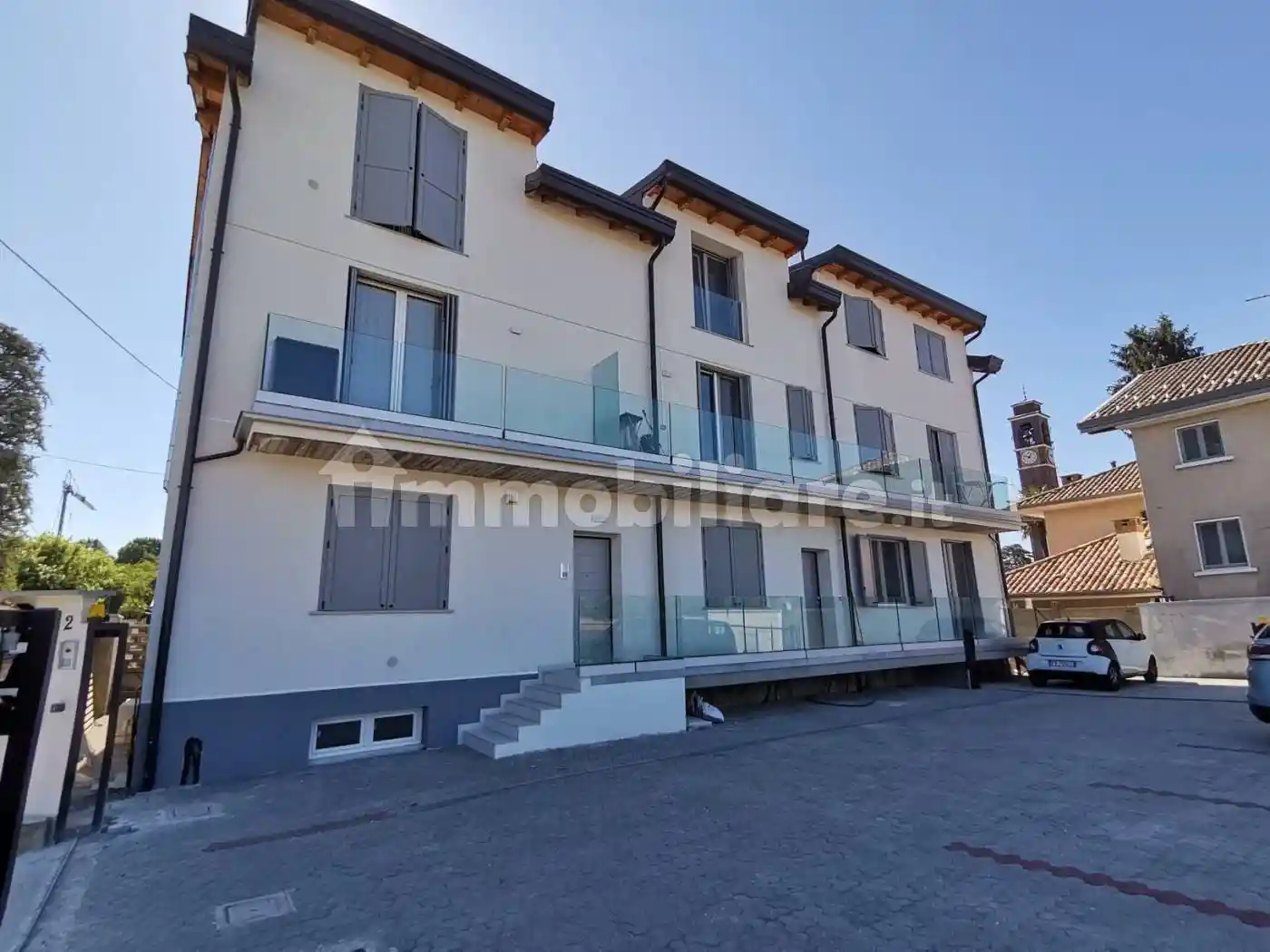 Appartamento in vendita a Limido Comasco