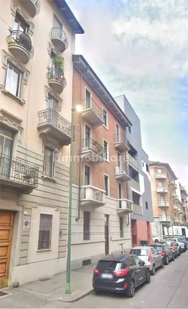 Appartamento in vendita a Torino
