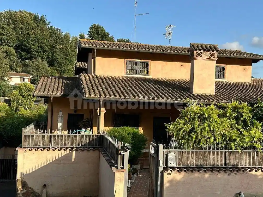 Villa in vendita a Fiumicino
