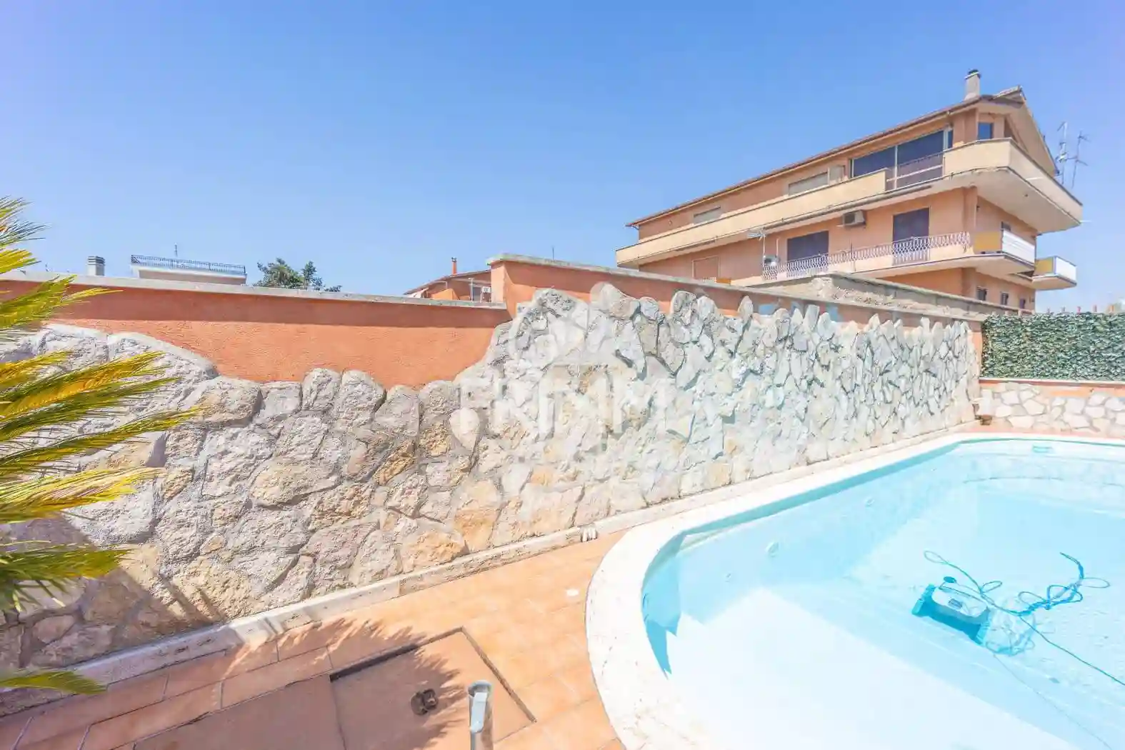 Villa - foto 3