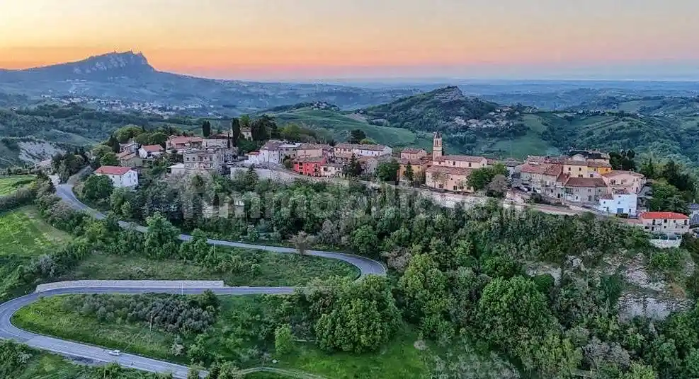 Villetta a schiera in vendita a Sassofeltrio