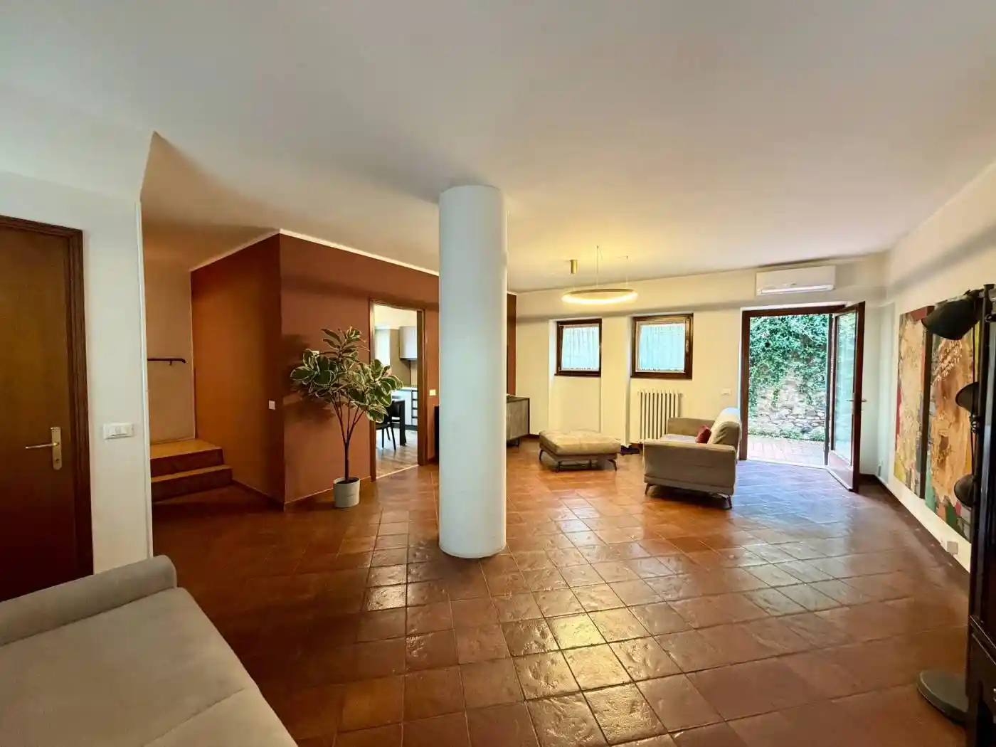 Casa indipendente in affitto a Verona