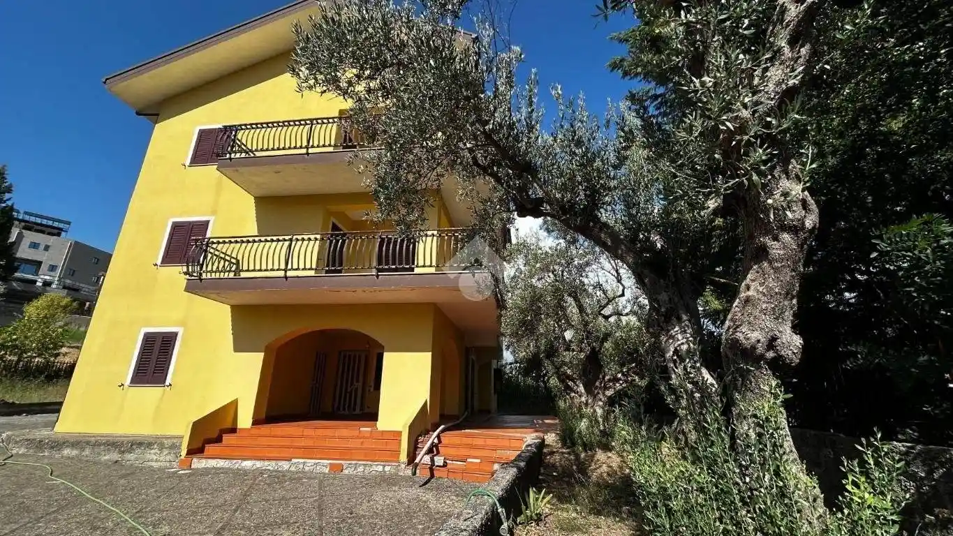 Villa in vendita a Mendicino