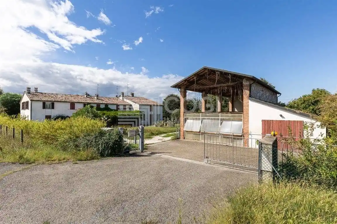 Rustico - Casale in vendita a Solarolo