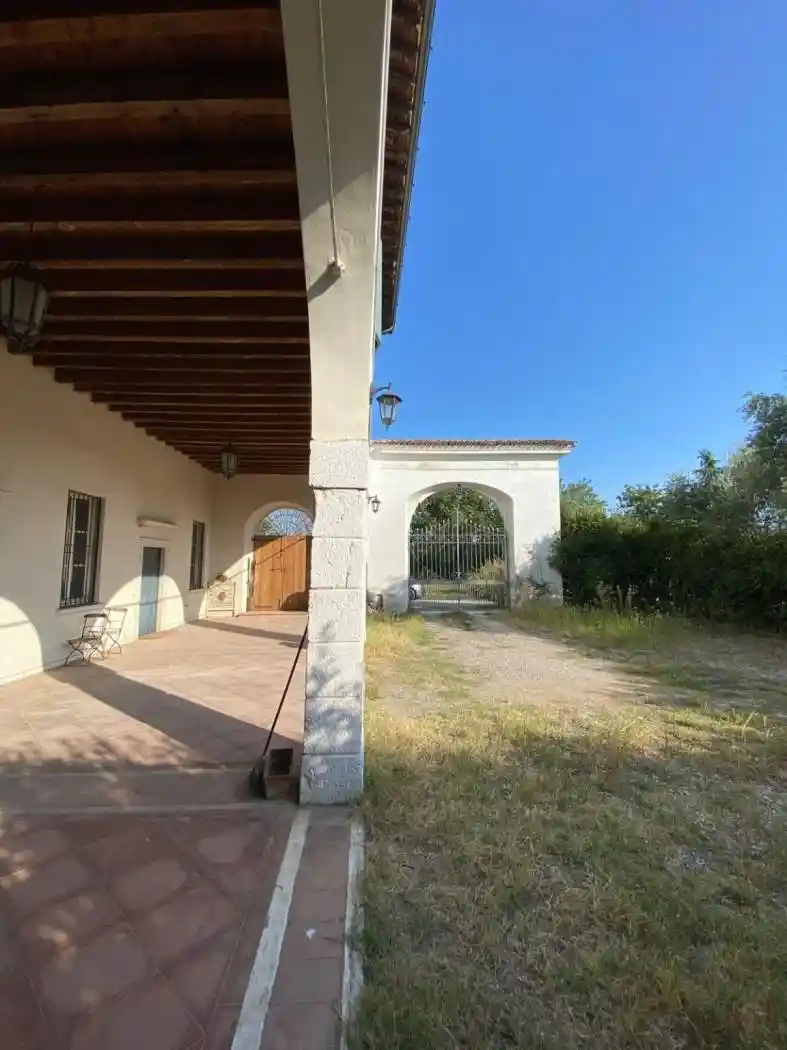 Villa in vendita a Brescia