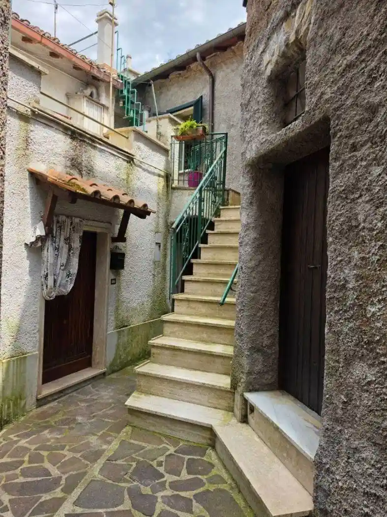Appartamento in vendita a Gerano