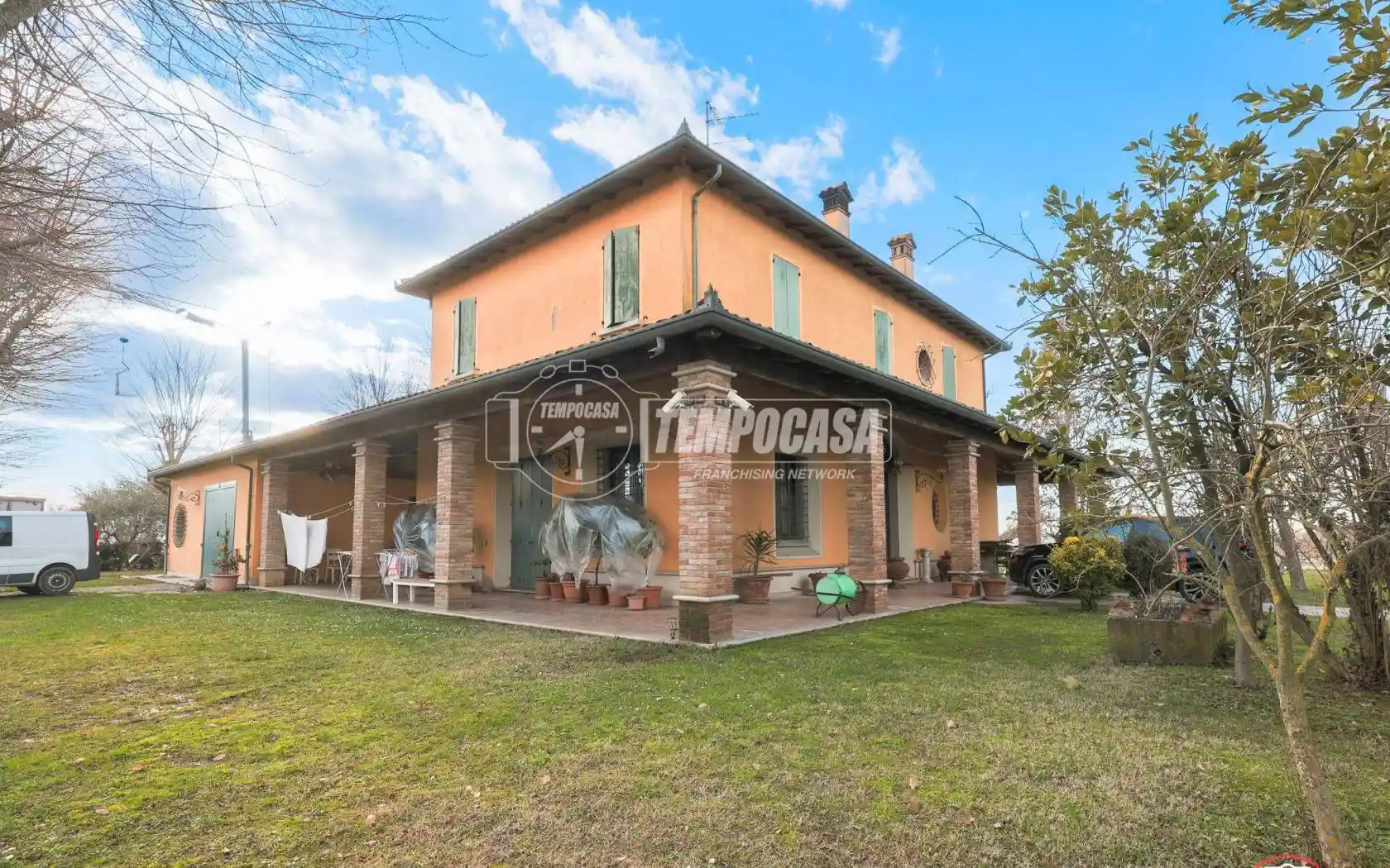 Villa in vendita a Dozza