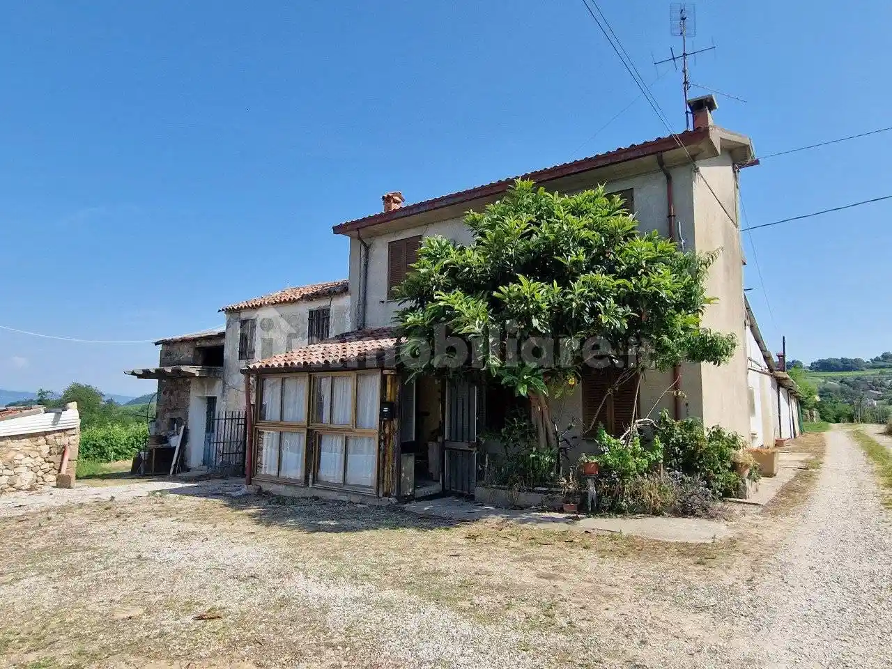 Rustico - Casale in vendita a Vo'