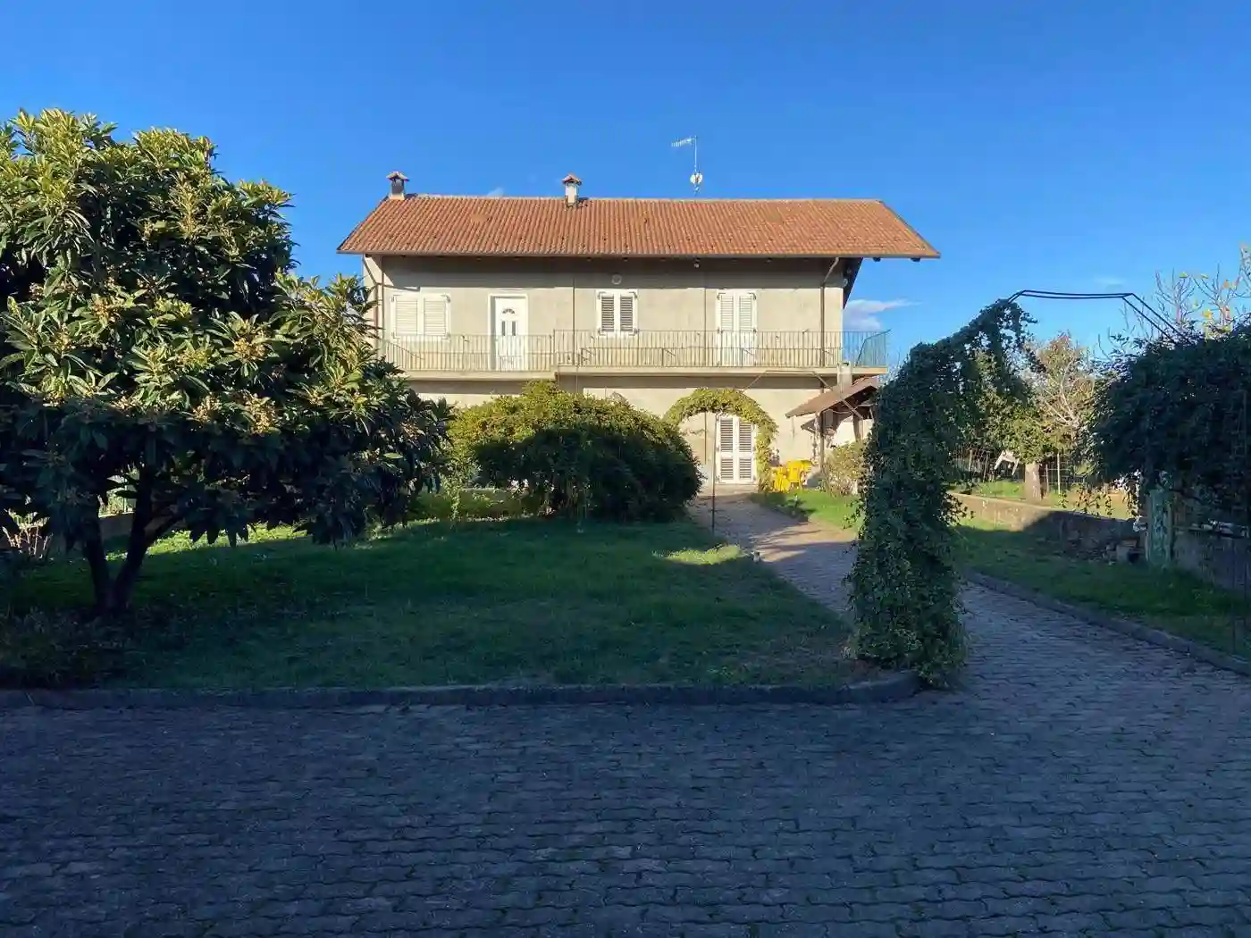 Villa - foto 2