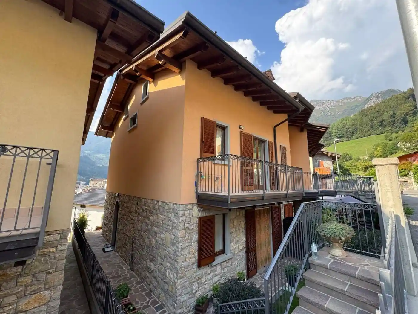 Villetta a schiera in vendita a Ardesio