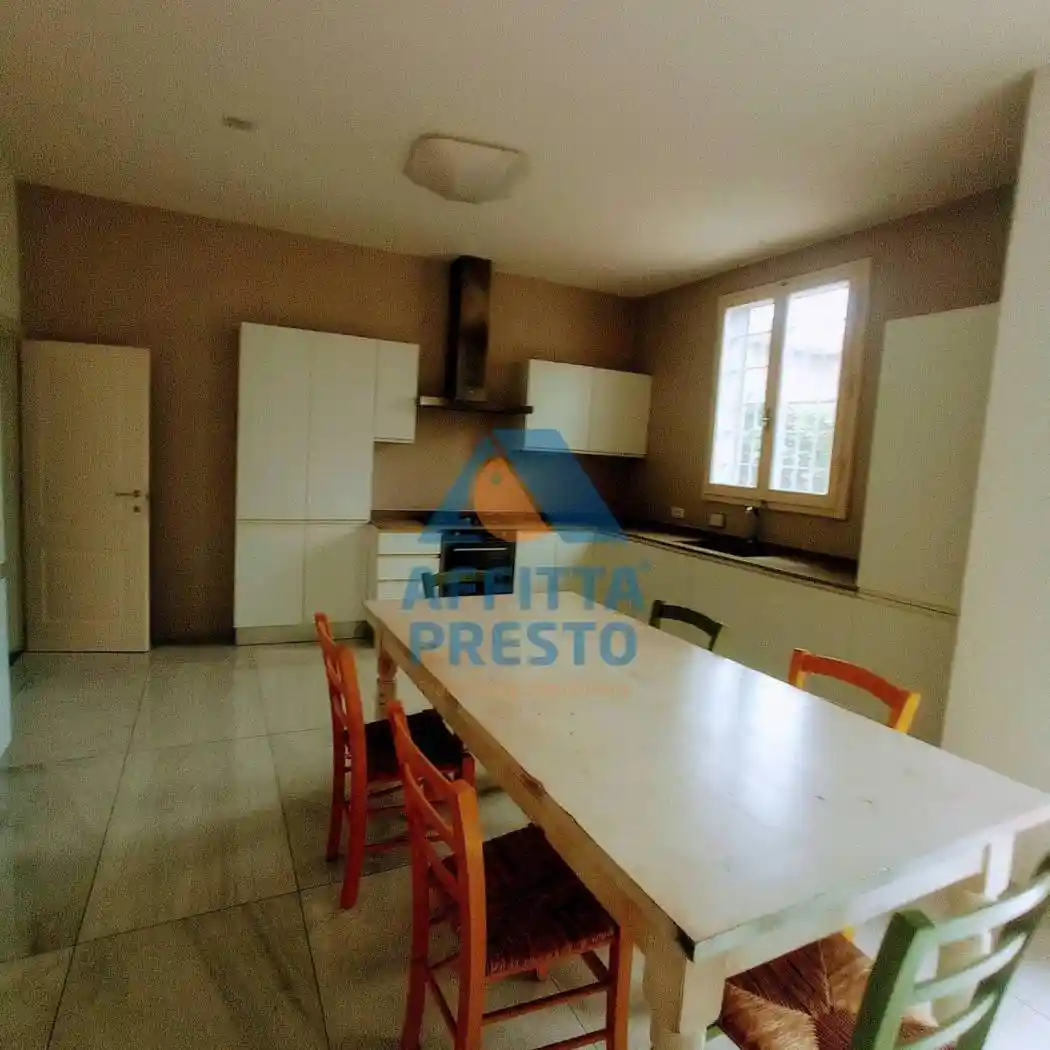 Casa indipendente in affitto a Empoli