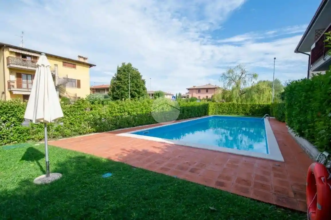 Appartamento in vendita a Sirmione
