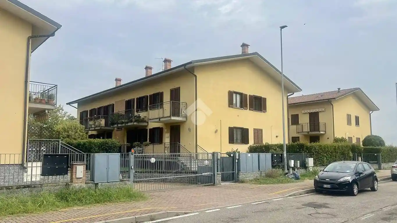 Appartamento in vendita a Pavia