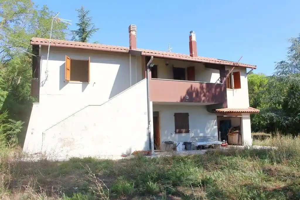 Rustico - Casale in vendita a Ancona