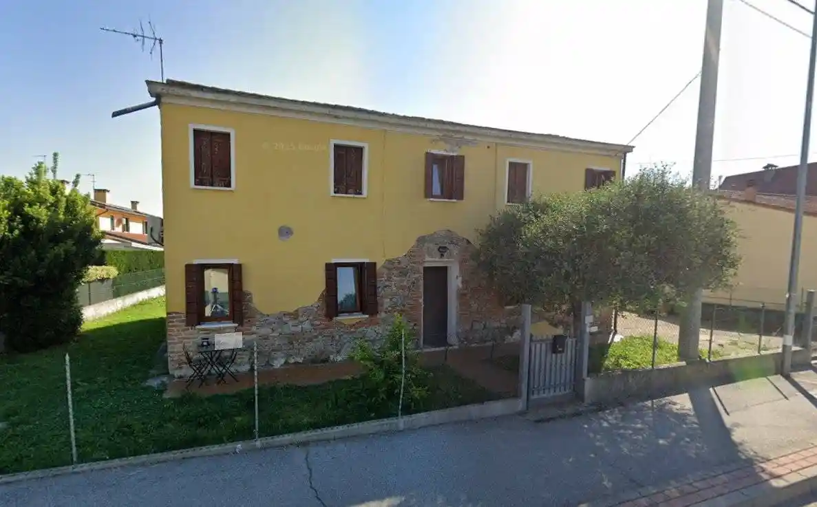 Villa in vendita a Tribano