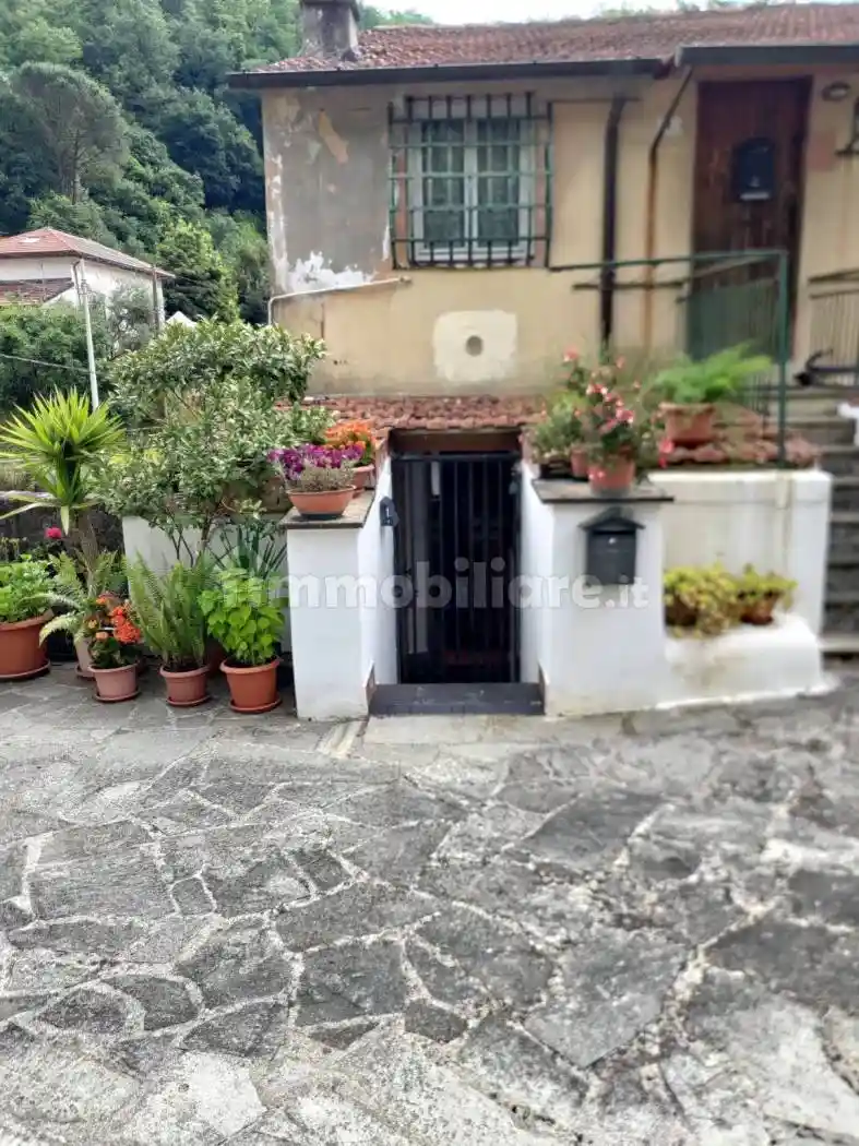 Appartamento in vendita a Ceranesi