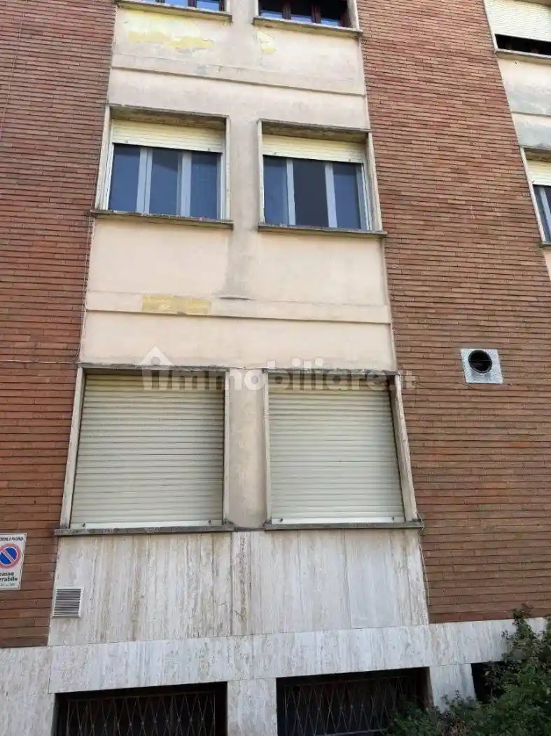 Appartamento in vendita a Piacenza