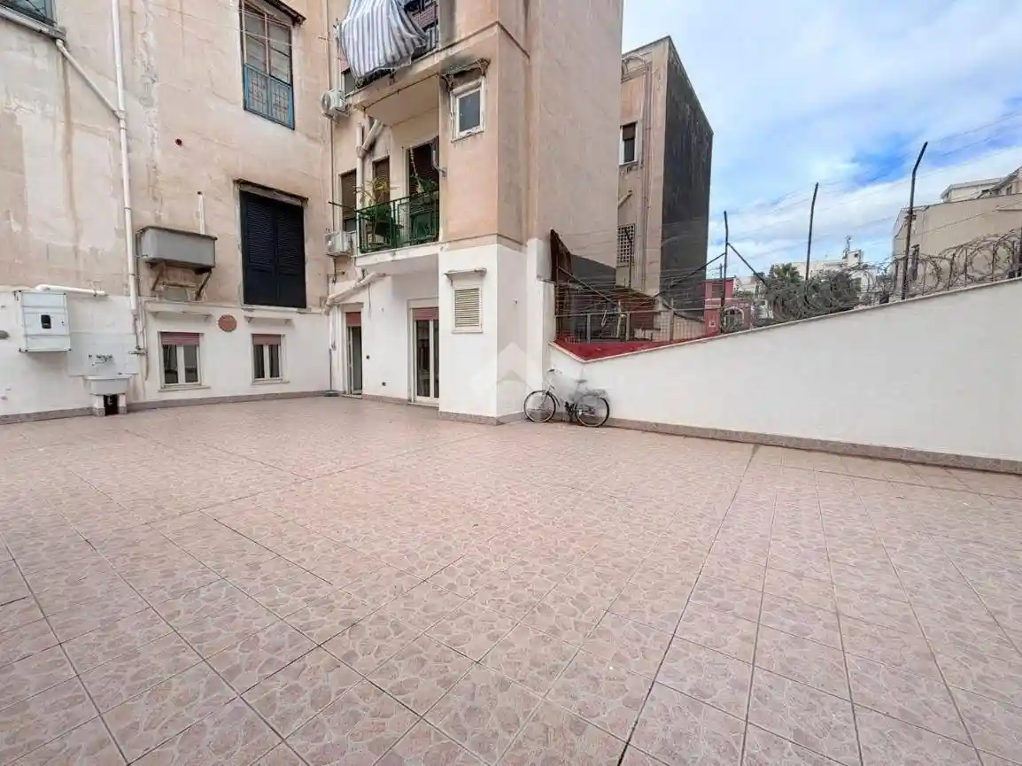 Appartamento in vendita a Palermo