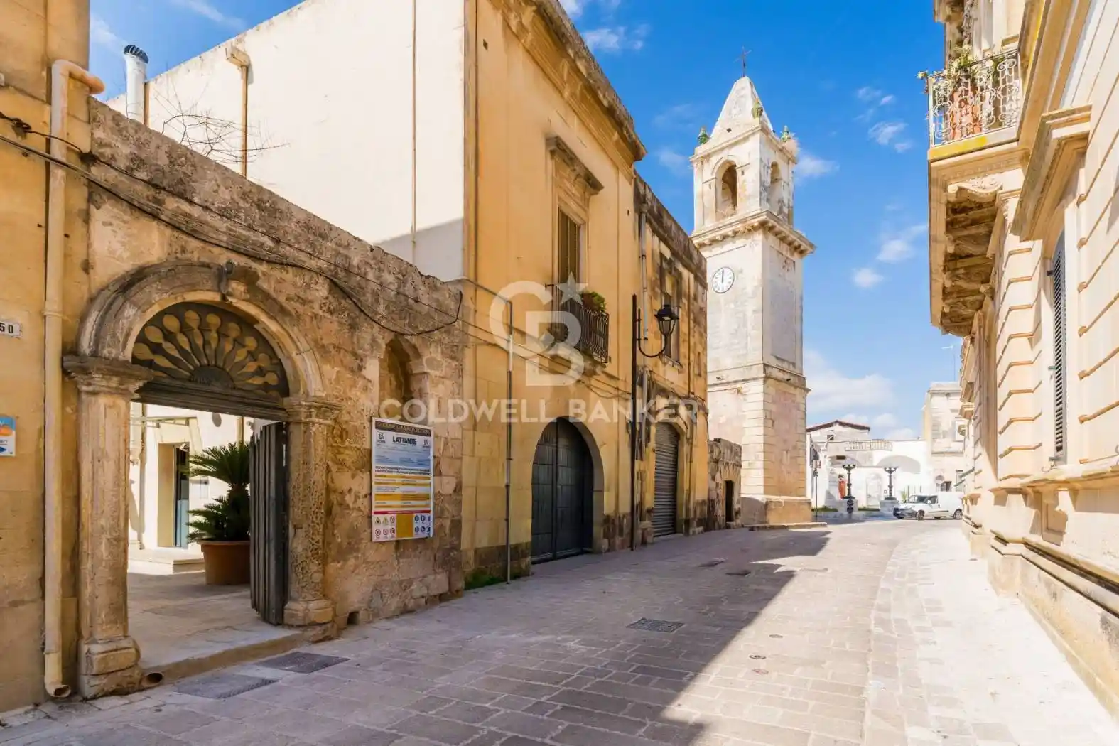 Palazzo - Edificio in vendita a Muro Leccese