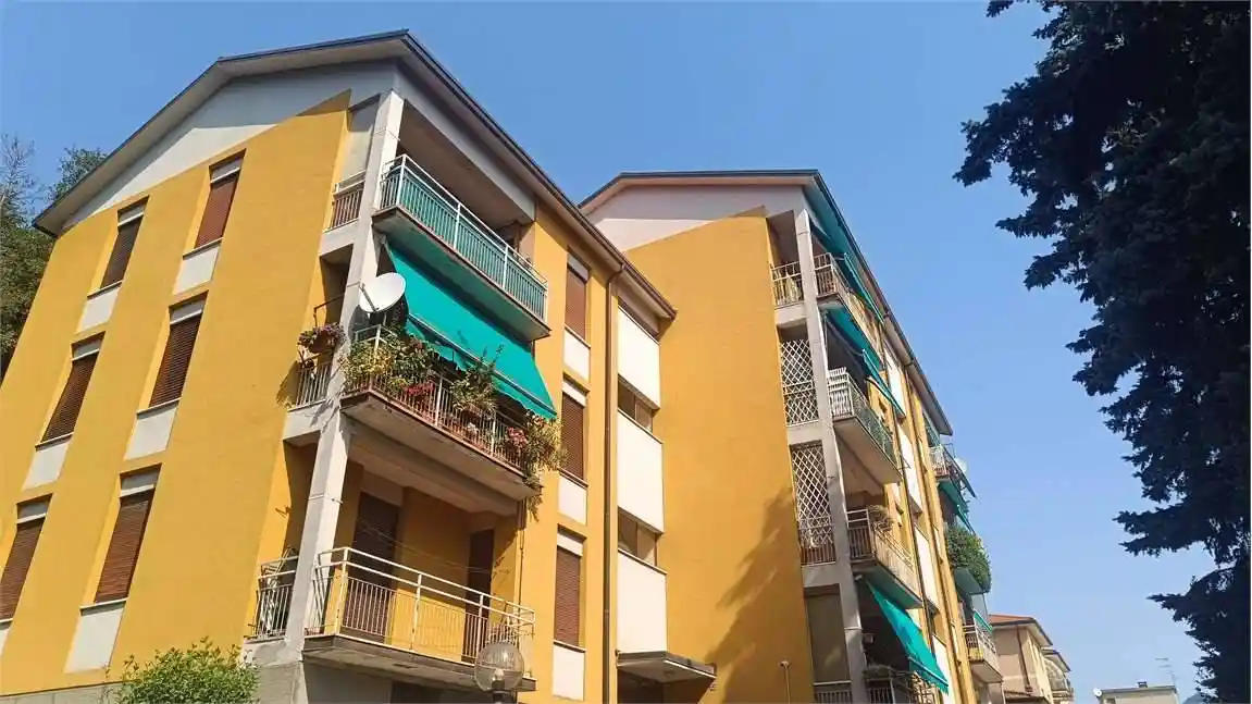 Appartamento in vendita a Varese