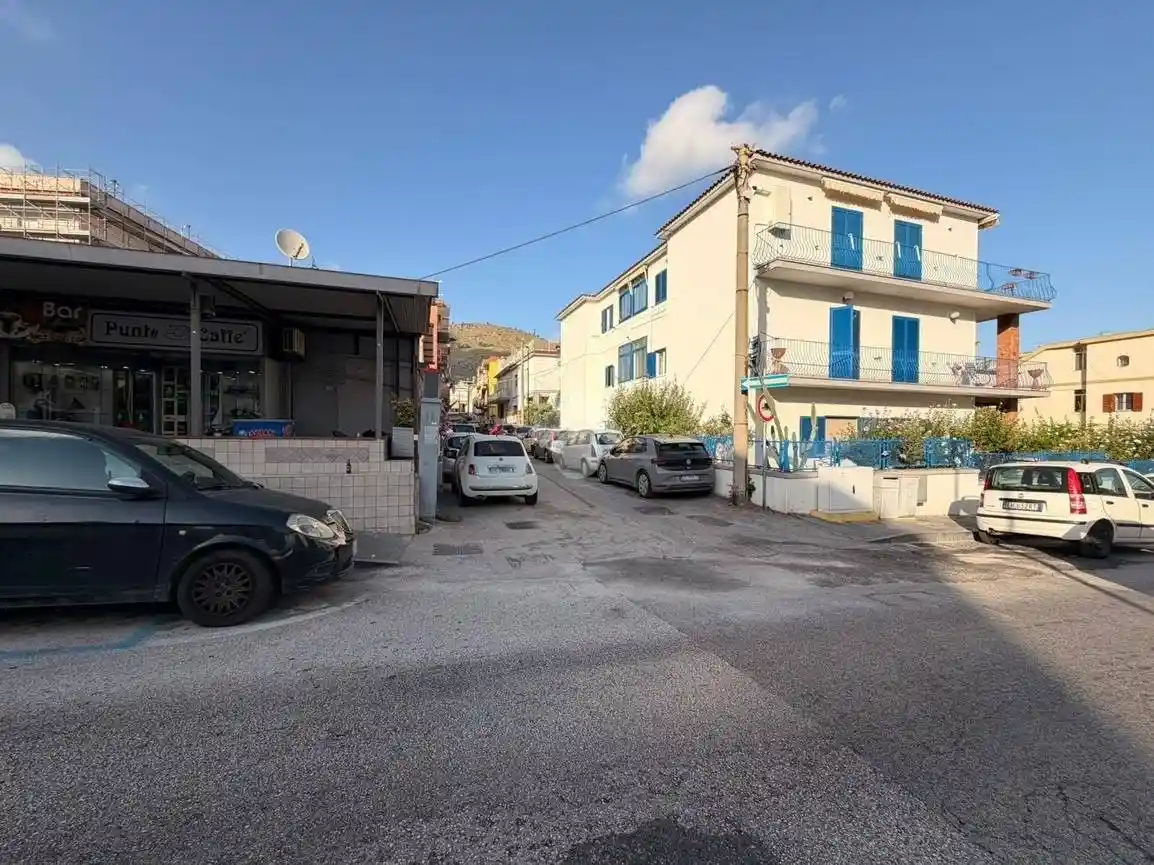 Appartamento in vendita a Pozzuoli