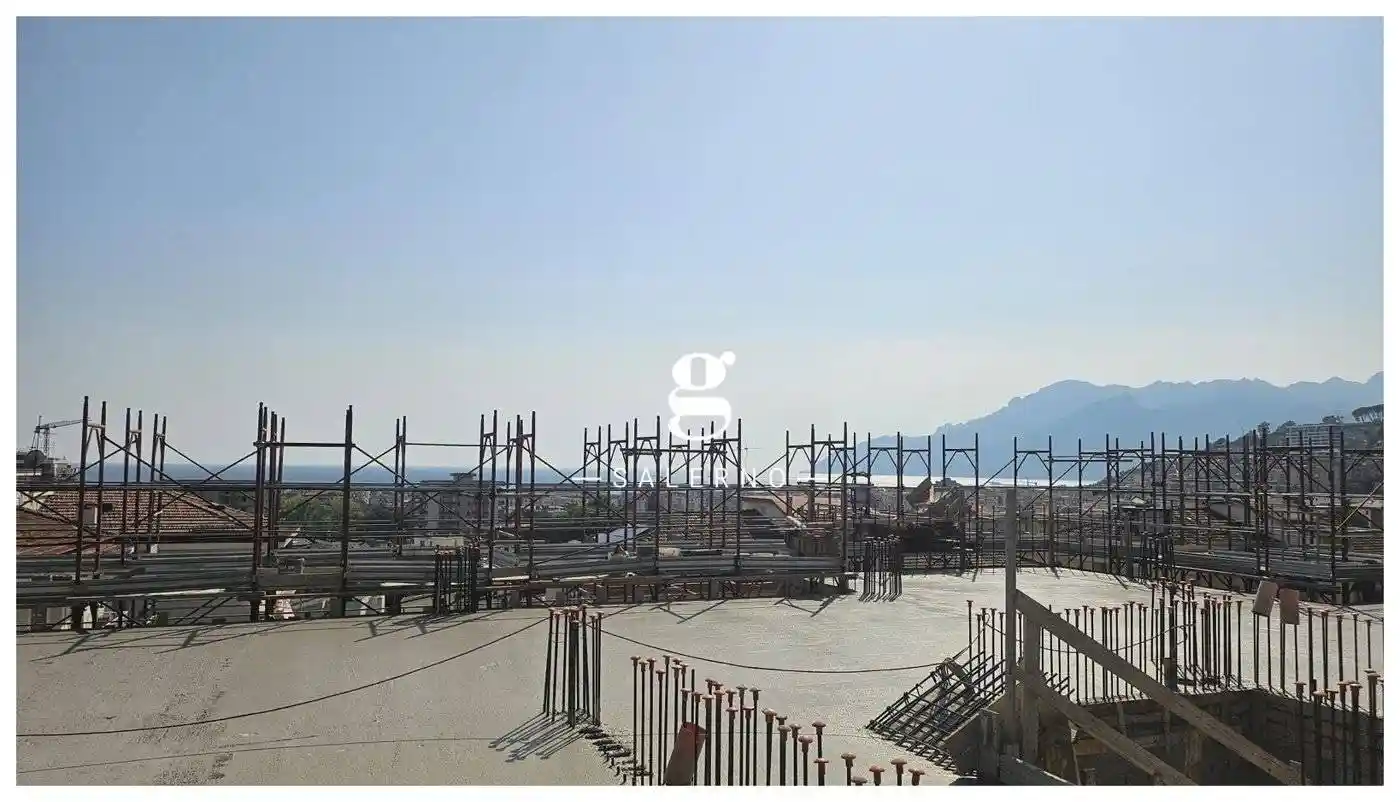 Appartamento in vendita a Salerno