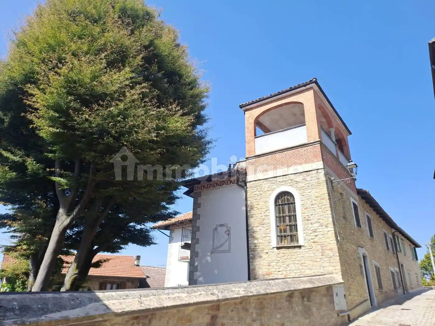 Villa in vendita a Castino