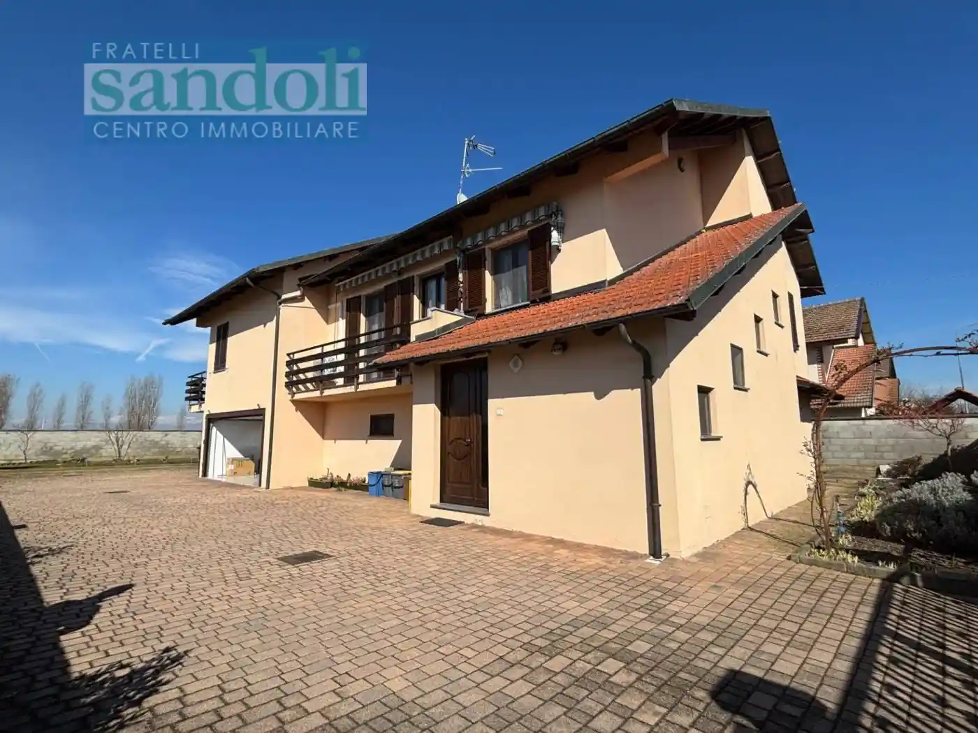 Villa in vendita a Desana