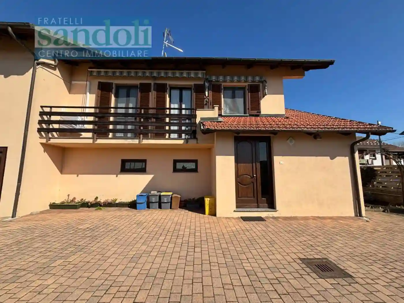 Villa - foto 2