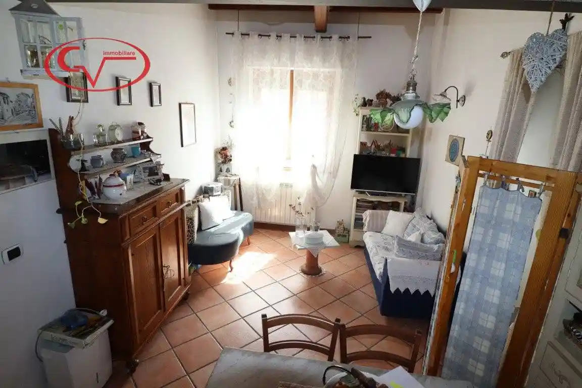 Appartamento in vendita a Montevarchi
