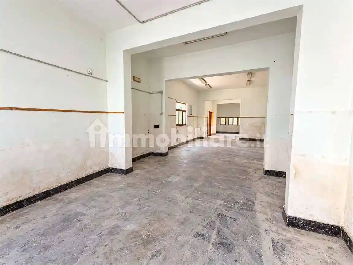 Palazzo - Edificio - foto 2