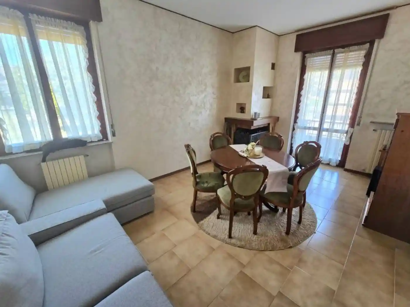 Appartamento in vendita a Piacenza