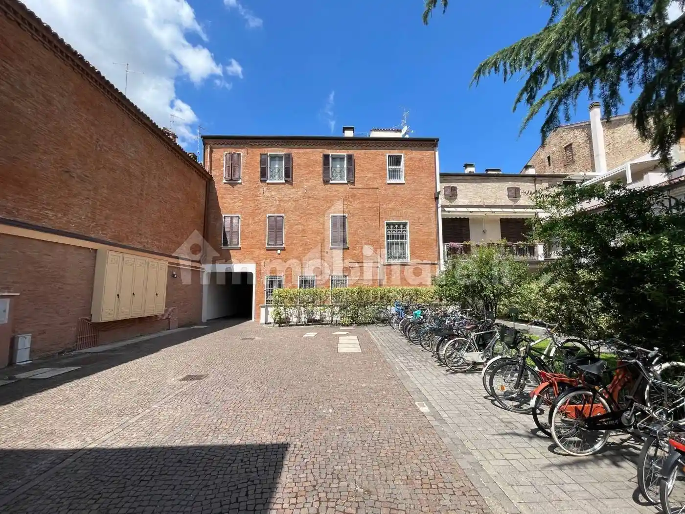 Appartamento in vendita a Ferrara