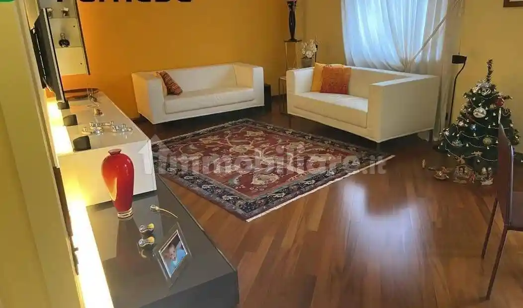 Villa in affitto a Trezzano sul Naviglio
