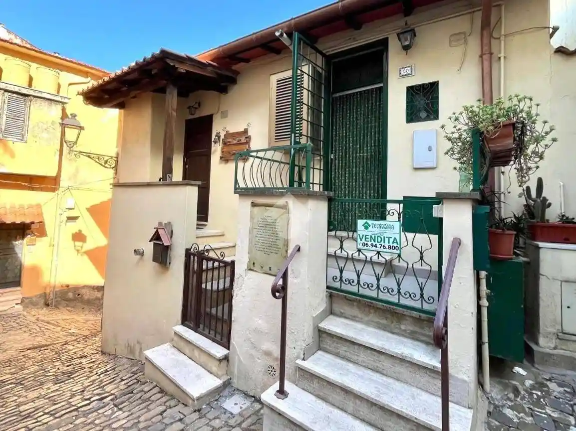 Appartamento in vendita a Monte Compatri