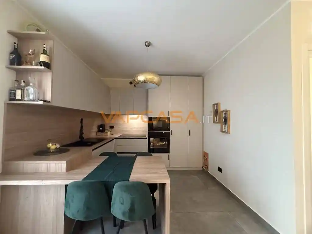 Villetta a schiera in vendita a Calcinate