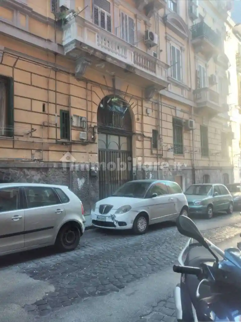 Appartamento in affitto a Napoli