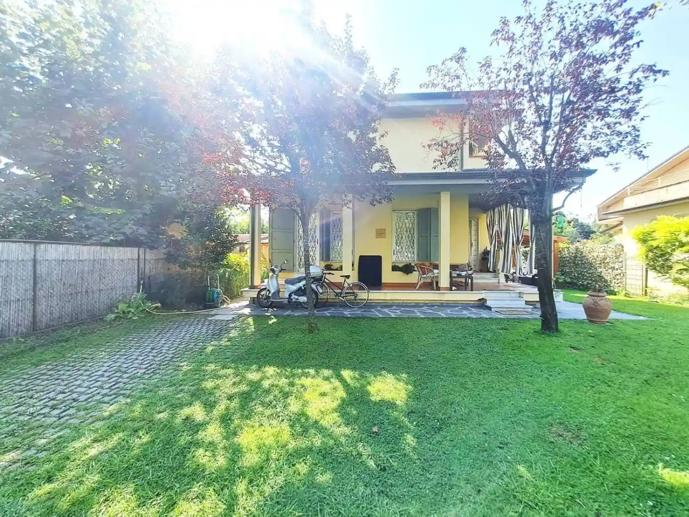 Villa in vendita a Massa