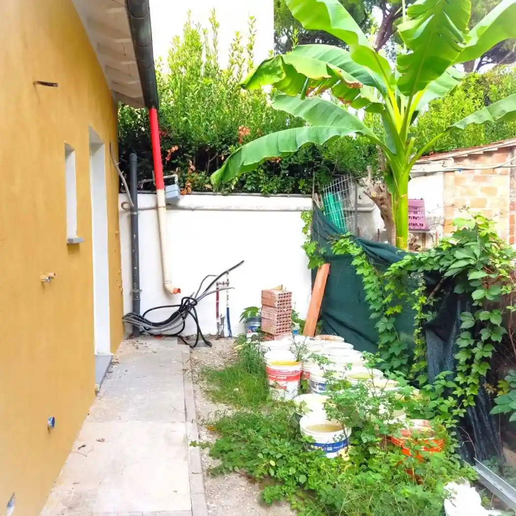 Casa indipendente in vendita a Pisa
