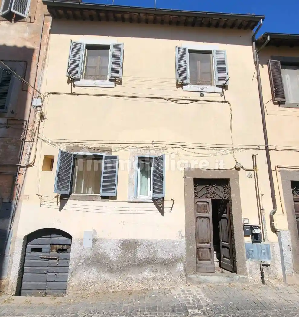 Appartamento in vendita a Viterbo