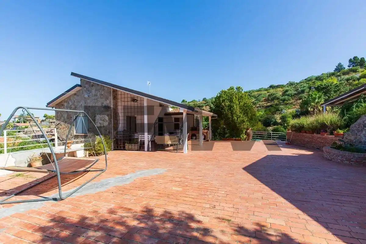 Villa in vendita a Agira