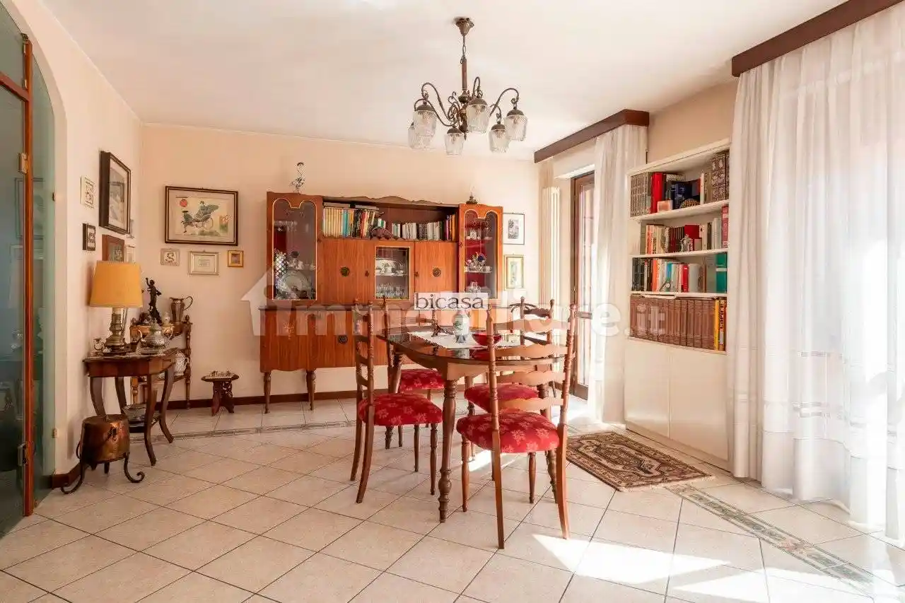 Appartamento in vendita a Pesaro