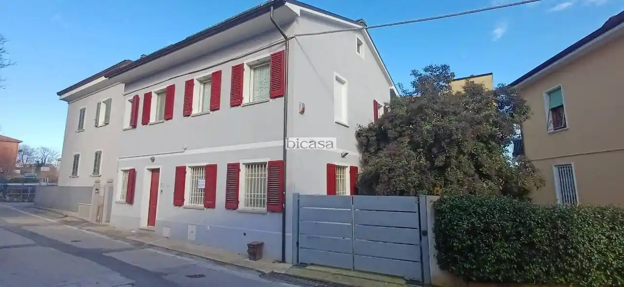 Villa in vendita a Pesaro